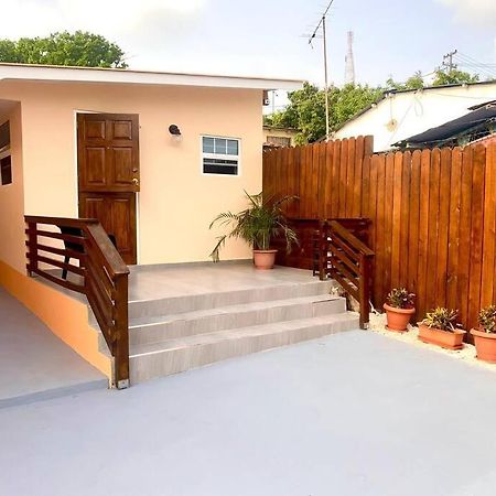 Cozy 1-Bedroom Apartment Close To City Center Willemstad Exterior foto